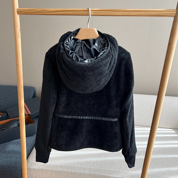 お買い得!!★モンクレール★ Maglia カーディガン コピー mog17560