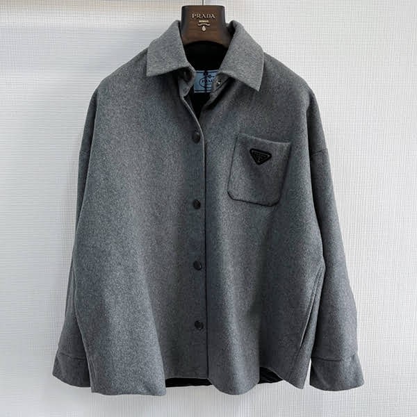 ☆超人気☆プラダ カシゴラ カバン ジャケット スーパーコピー pux24798