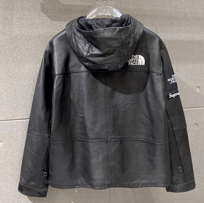 使い勝手良し シュプリーム ノースフェイス コラボ n級品 レザーマウンテンパーカー Shm49115