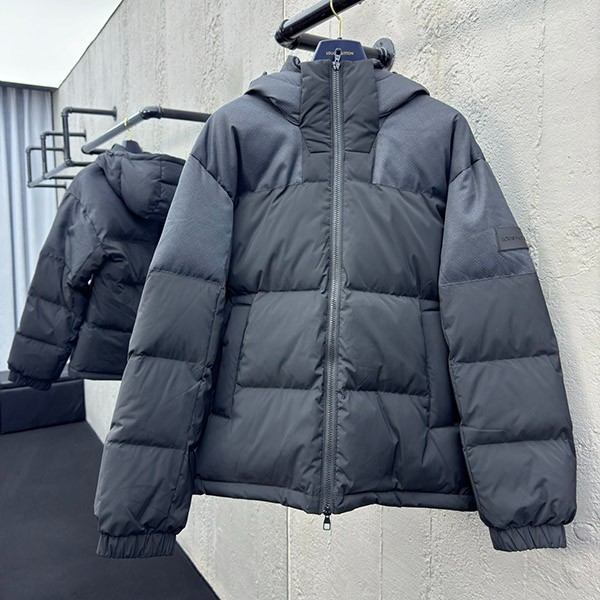 【フード取り外し可能】ルイヴィトン ダウンブルゾン 偽物 1AGIJA