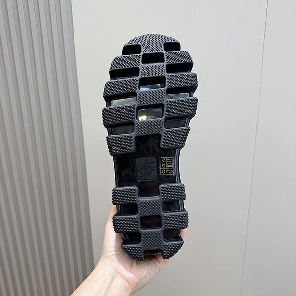 ルイヴィトン LV チェッカーライン アンクルブーツ 偽物 1ADEYI