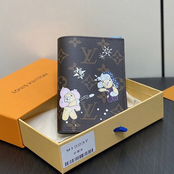 ルイヴィトン パスポートケース スーパーコピー M12237