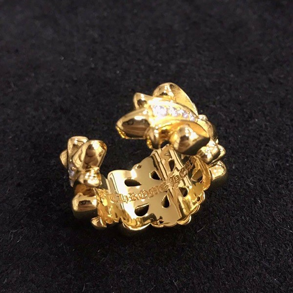 クロムハーツ 偽物 ダブルフローラルクロスリング 22k ダイヤモンド クロムハーツ 偽物 ダブルフローラルクロスリング 22k ダイヤモンド