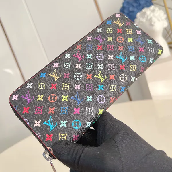 使い勝手良し ルイヴィトン 村上隆 モノグラム 長財布 偽物 vua98891