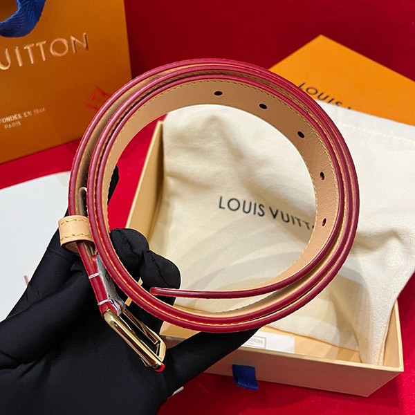 【華やかさアップ♪】ルイヴィトン 偽物 LV × TM D-リング 30MM・ベルト M8982U