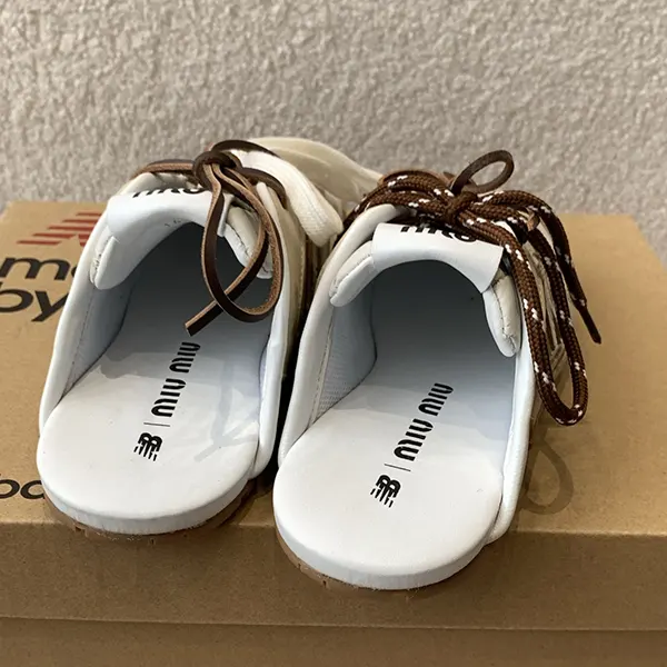 ミュウミュウ x ニューバランス n級品 530 SL レザー スニーカー
