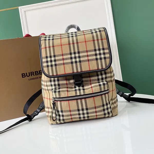 バーバリー キッズ キャンバス バックパック リュック Bae68642