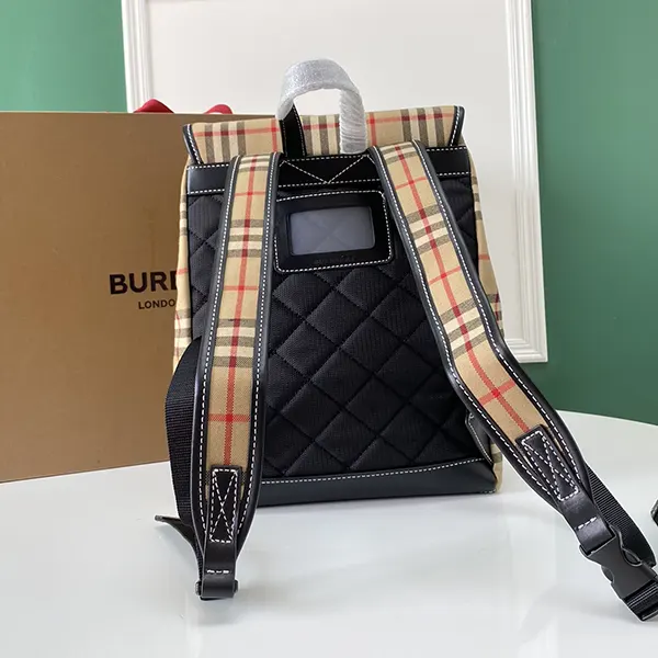 バーバリー キッズ キャンバス バックパック リュック Bae68642