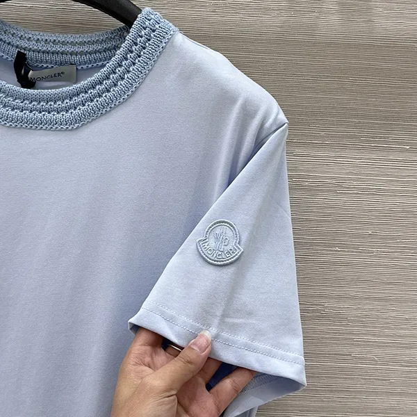 数量限定!モンクレール クルーネックTシャツ 激安 ブルー mob64824