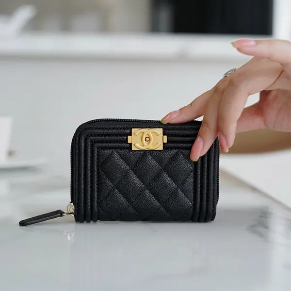 ◆送料込 ボーイ シャネル 偽物 Zip Around 財布 Coin Purse A80602