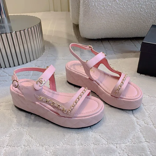 高級ブランドシャネル マトラッセソールサンダル 並行輸入品 4色 高級ブランドシャネル マトラッセソールサンダル 並行輸入品 4色