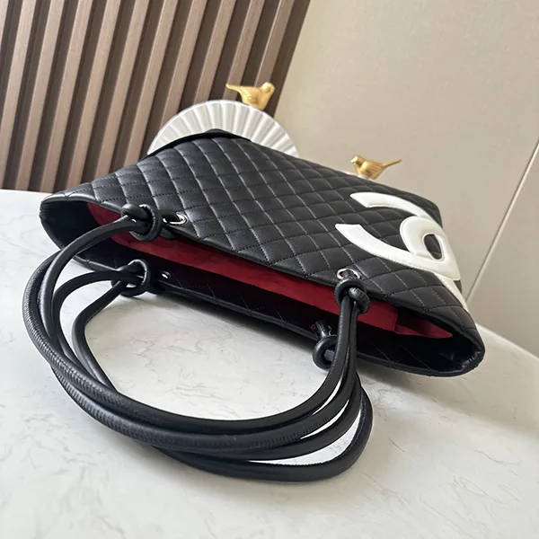大人気！シャネル カンボンライン ラージトートバッグ レプリカ sha82817