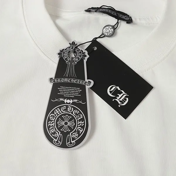 確保済み クロムハーツ n級品 スクロール ロゴ Tシャツ 半袖 Kud03596