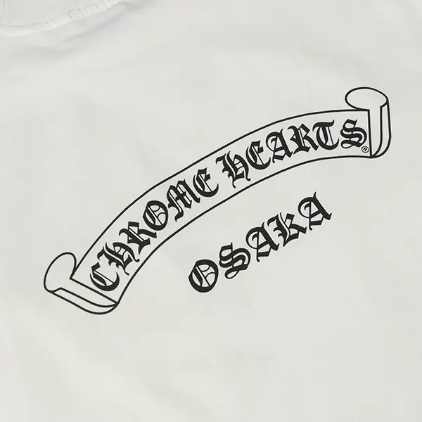 確保済み クロムハーツ n級品 スクロール ロゴ Tシャツ 半袖 Kud03596