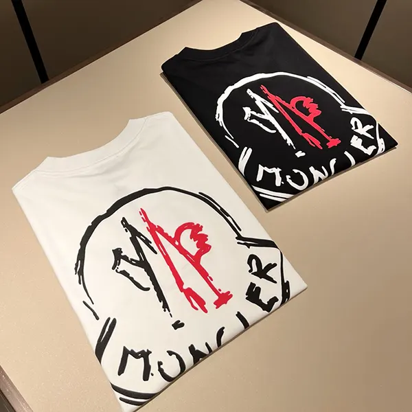 定番 モンクレール ピクセルロゴ コットン Tシャツ コピー mov70290