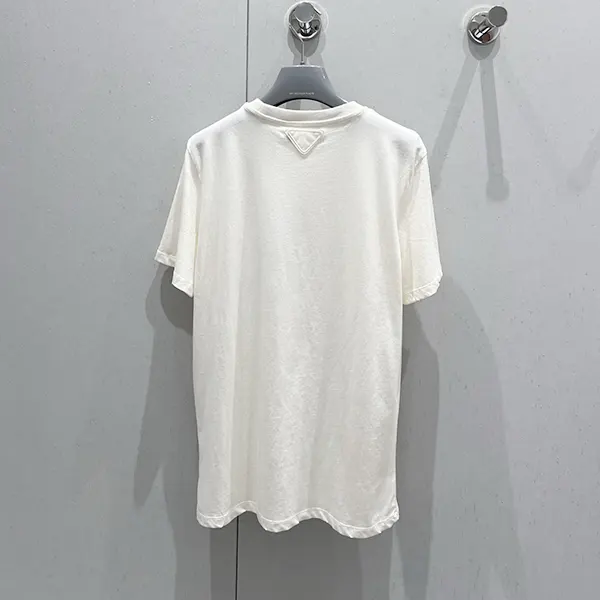 人気 プラダ コットン Tシャツ スーパーコピー puv01868