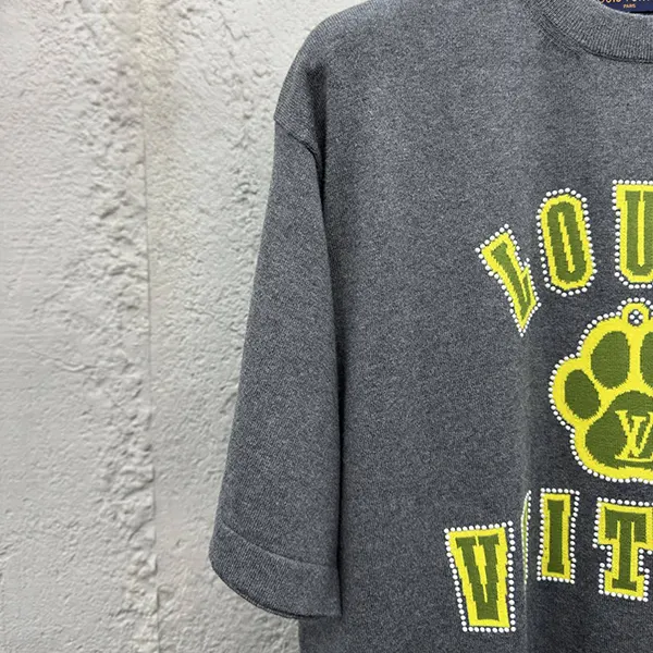 【愛犬家にはたまらない】ルイヴィトン Tシャツ コピー エンベリッシュドショートスリーブコットンクルーネック 1agjsa