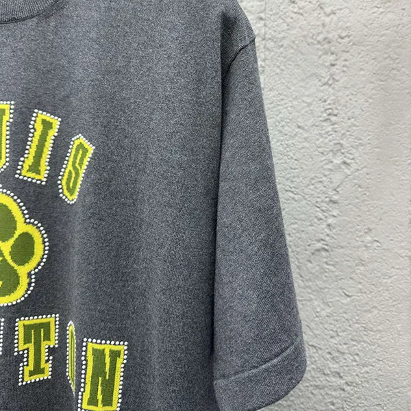 【愛犬家にはたまらない】ルイヴィトン Tシャツ コピー エンベリッシュドショートスリーブコットンクルーネック 1agjsa