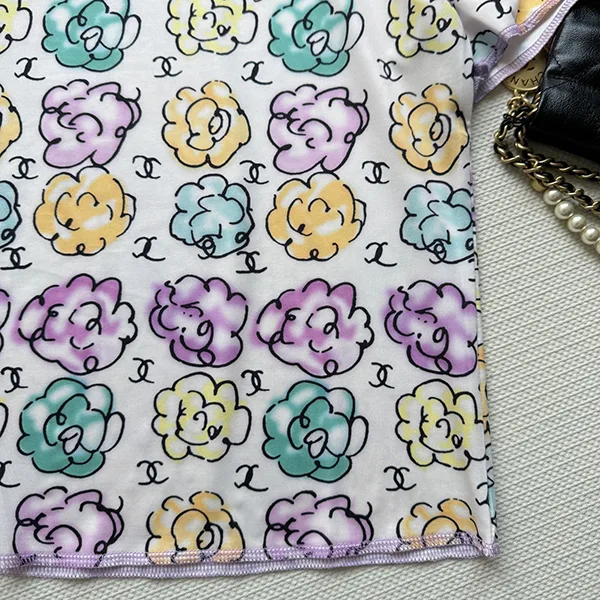 シャネル 半袖Tシャツ 花柄 ココマーク 2色 shg34484