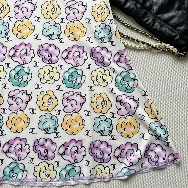 セレブ多数愛用シャネル 半袖 花柄 ココマーク ワンピース パロディ 2色 shl65674