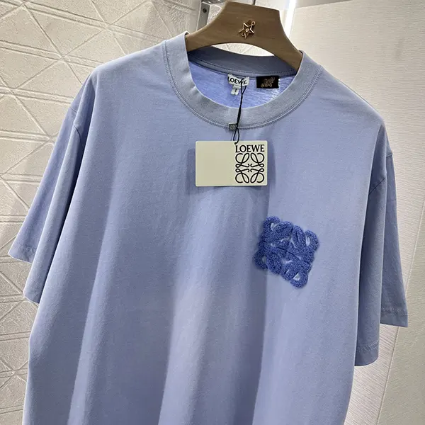 ギフトに最適 ロエベ コットン Tシャツ n級品 アナグラム刺繍 loe59795