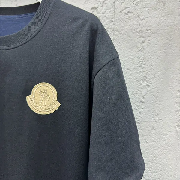 おすすめ モンクレール コピー クルーネック半袖Tシャツ mov57941