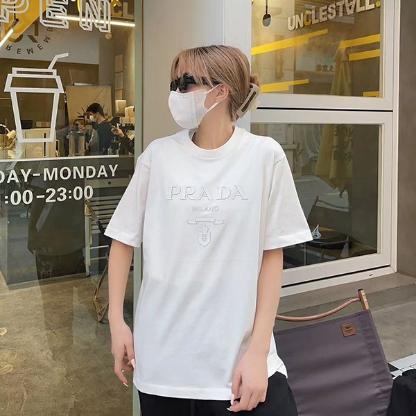 SS25 ★プラダ★ ロゴラウンドネックTシャツ スーパーコピー pue20916