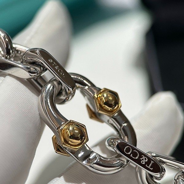 ティファニー 1837 メイカーズワイドチェーンブレスレット コピー ロゴ 18K Tiy16586