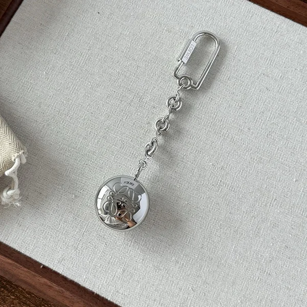 すぐ届く!ロエベ ぺブルキーリング 偽物★バッグチャームにも! 00109482