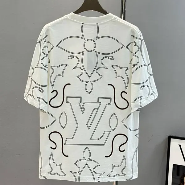 送料無料 ルイヴィトン n級品 エンブロイダードコットンTシャツ vuz27312