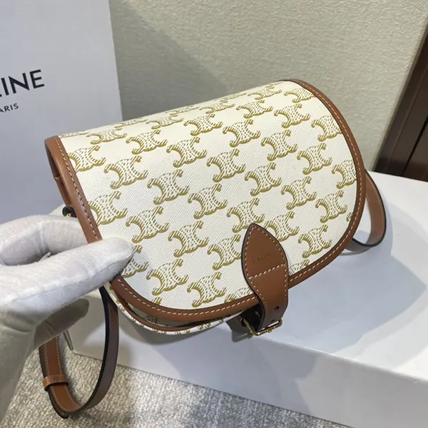 ブティック♪ セリーヌ トリオンフ n級品 キャンバスミディアム Cen67217