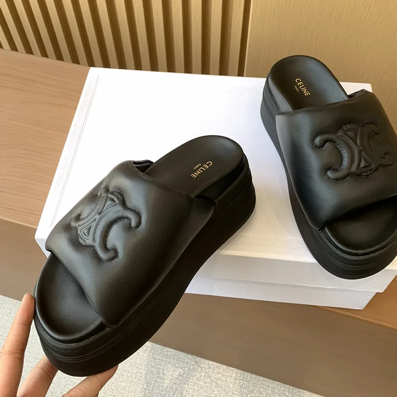 ☆日本!!人気！セリーヌ n級品 ロゴサンダル 厚底 トリオンフ Cea46835
