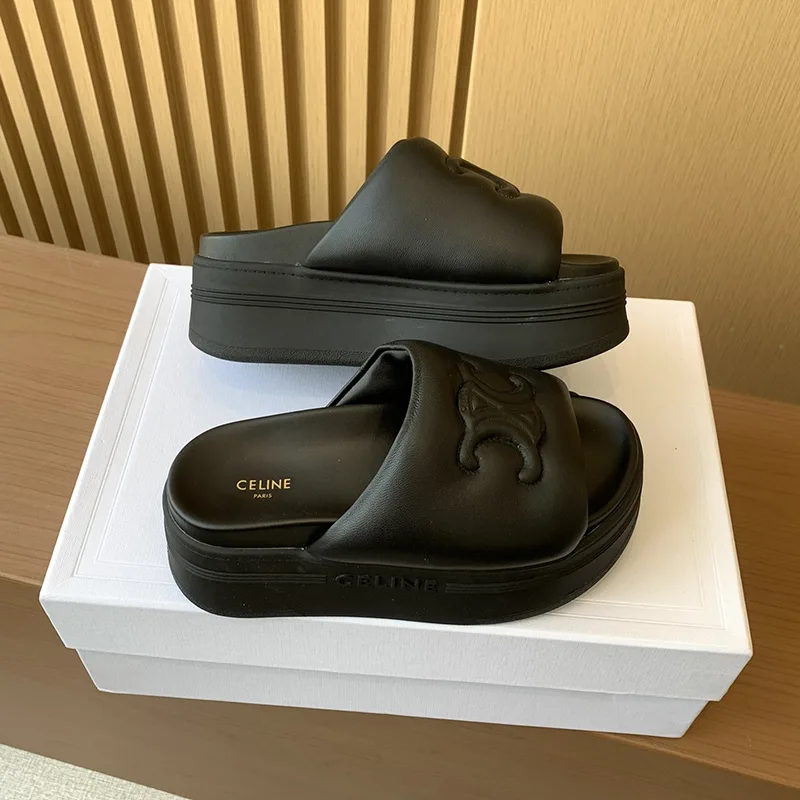 ☆日本!!人気！セリーヌ n級品 ロゴサンダル 厚底 トリオンフ Cea46835