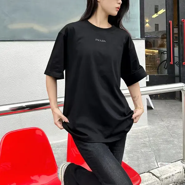 超希少!プラダ n級品トライアングルロゴ Tシャツ puc06934