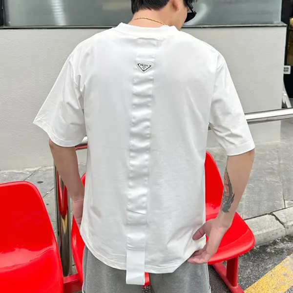 プラダ クルーネック Tシャツ コピー ロゴ付 半袖 puz49865