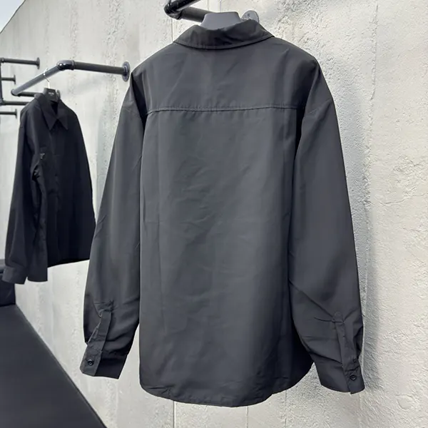 プラダ Re-Nylon ウィンドブレーカー シャツ puz99115