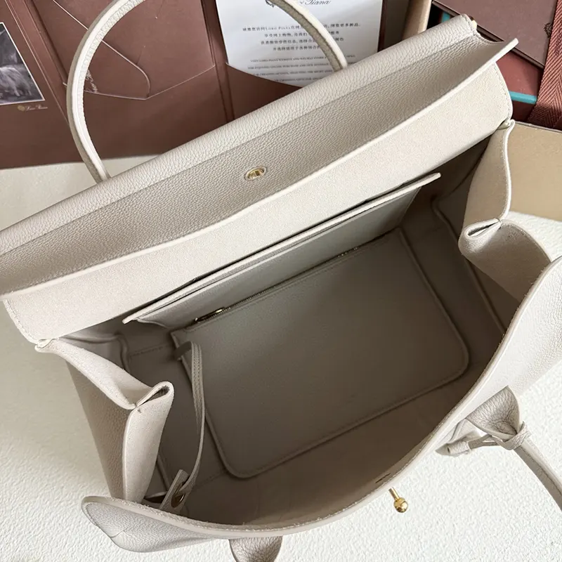 ロロ・ピアーナ タキマキさん愛用 ルームバッグ roc56377