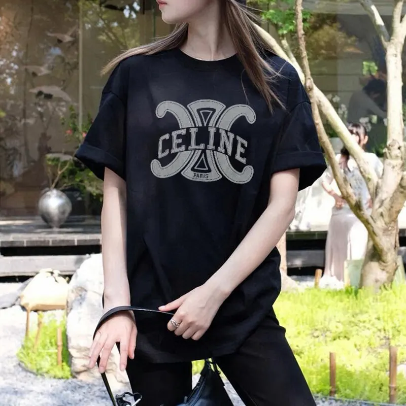 セリーヌ ルーズ Tシャツ スーパーコピー トリオンフ Cel51447