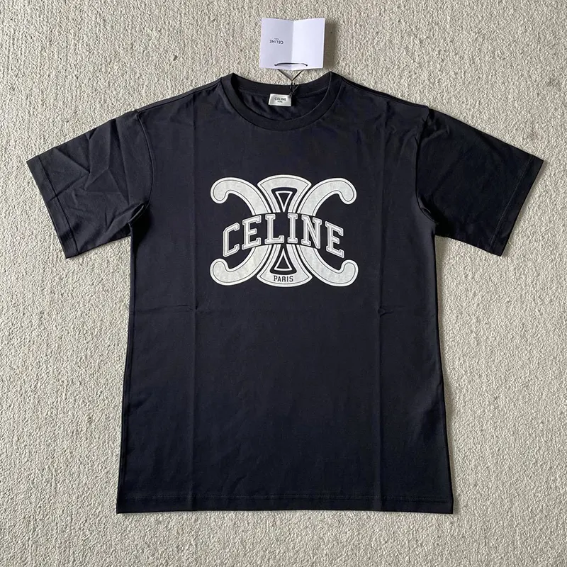セリーヌ ルーズ Tシャツ スーパーコピー トリオンフ Cel51447