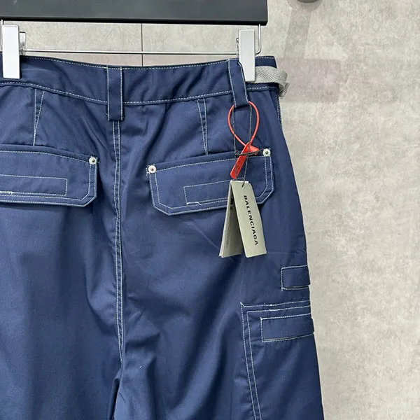 都会的 バレンシアガ カーゴパンツ 偽物 UTILITY WORK ジップポケット bac64062