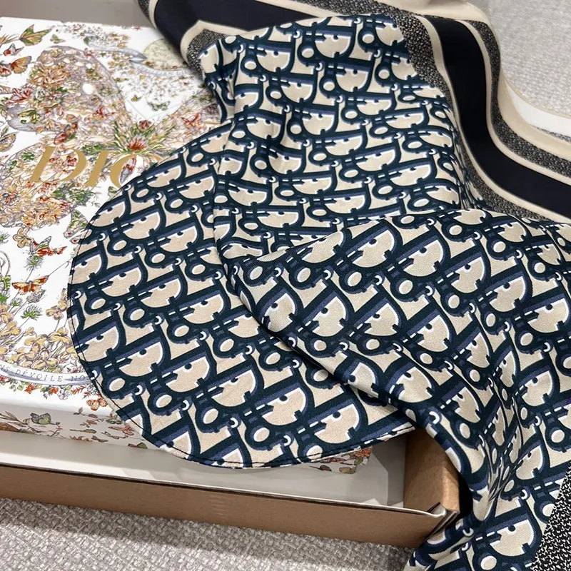 【大特価】ディオール オブリーク シルクスカーフ スーパーコピー dep17548