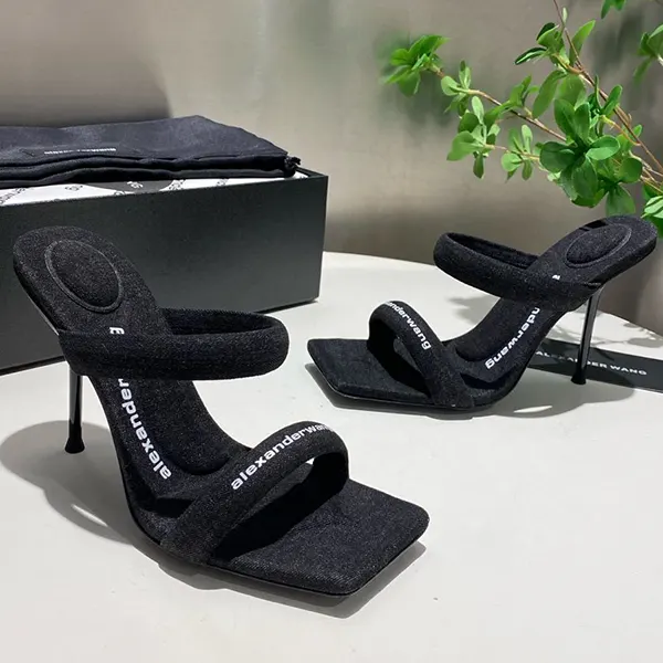 激安価格!アレキサンダーワン n級品 Julie Padded Slide Sandal サンダル arb00231