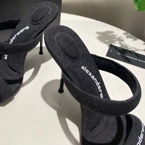激安価格!アレキサンダーワン n級品 Julie Padded Slide Sandal サンダル arb00231