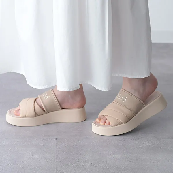 クロエ MILA レザー ナイロンスライドサンダル 偽物 CHC24S