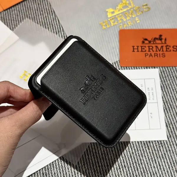 ☆安心 エルメス MagSafeカードホルダー コピー ern77597
