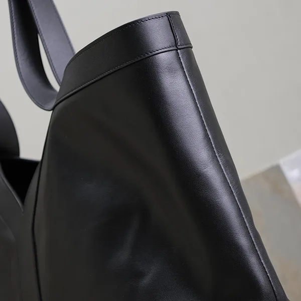 【お洒落☆】YSL サンローラン Y トートバック 偽物 レザー Saf51973