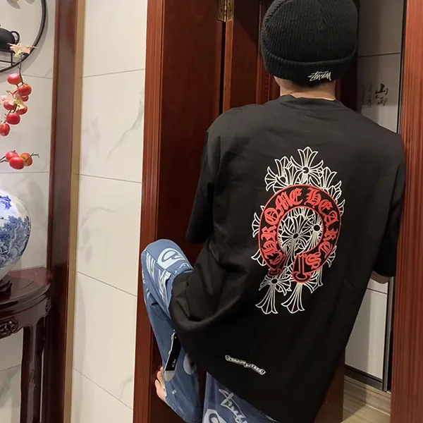 クロムハーツ 長袖Tシャツ 偽物 レッドシャドウクロス Kug09488