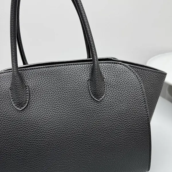 最新でオシャレ ザ・ロウ Marlo 12 n級品 レザー製 トートバッグ