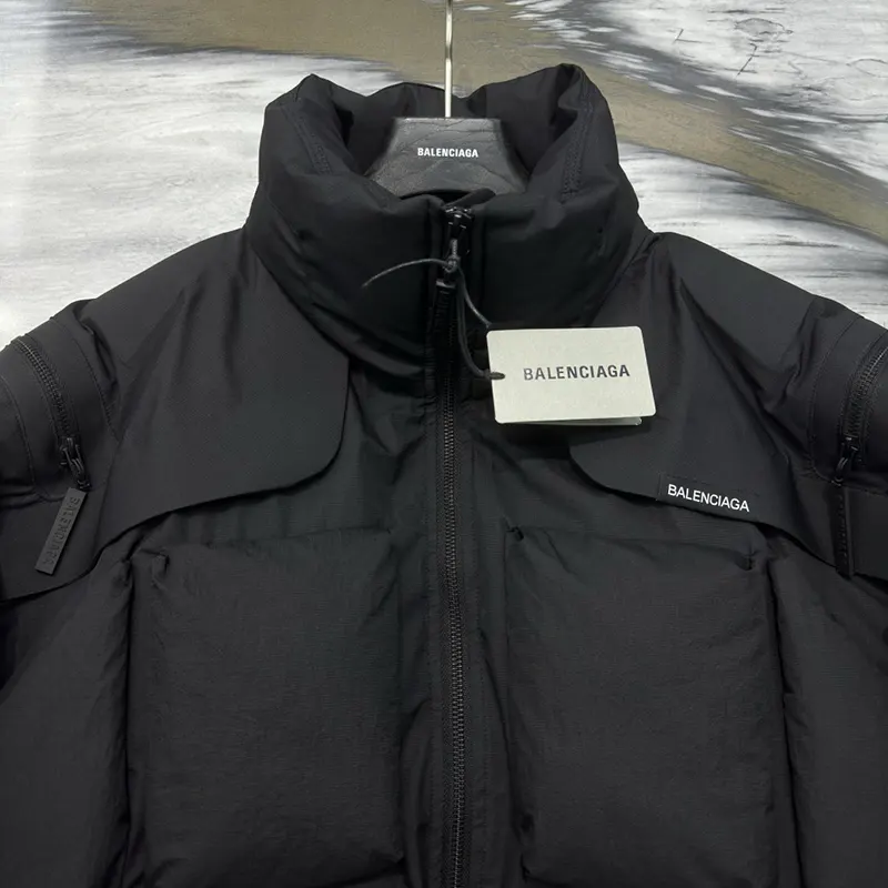 最新でオシャレ バレンシアガ BOXY PUFFER ジャケット スーパーコピー bas04356