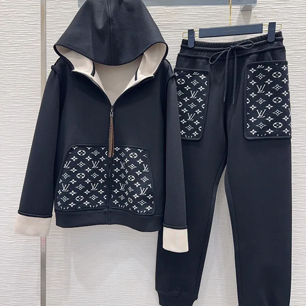 希少【ルイヴィトン パチモン】アクセントジップアップフーディ 上下セット 1AHZFB